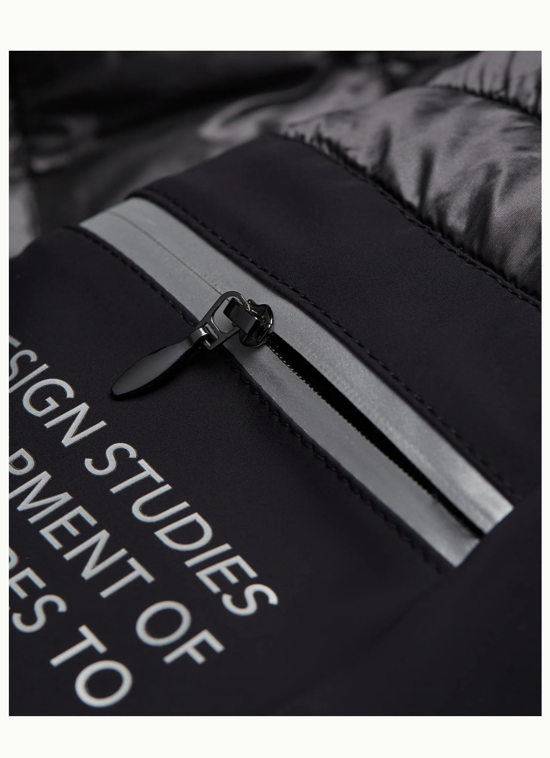 Unity Bomberjas Met Cappuchon Zwart Soft tech materiaal.