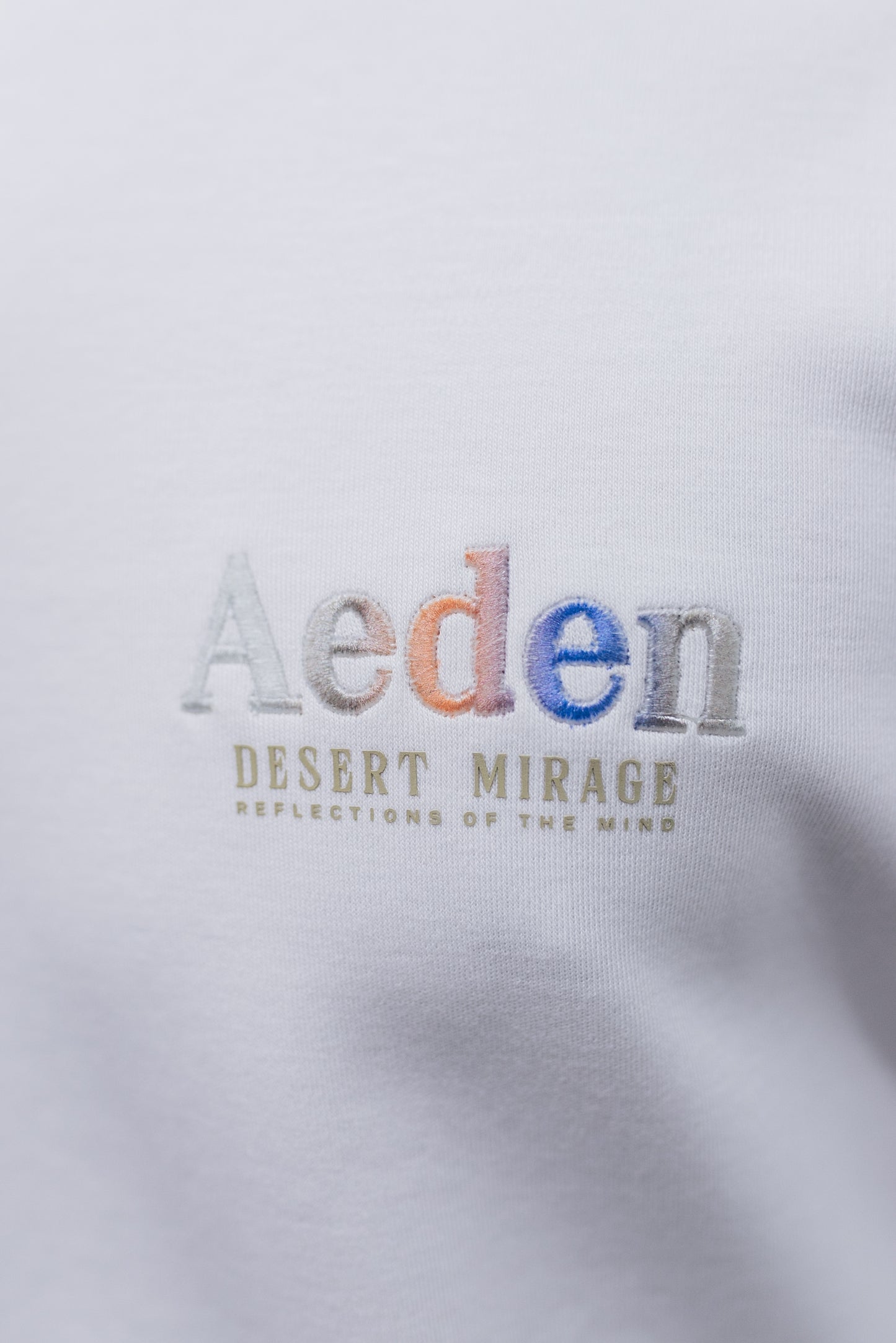 Aeden Oliver t-shirt met artwork Offwhite