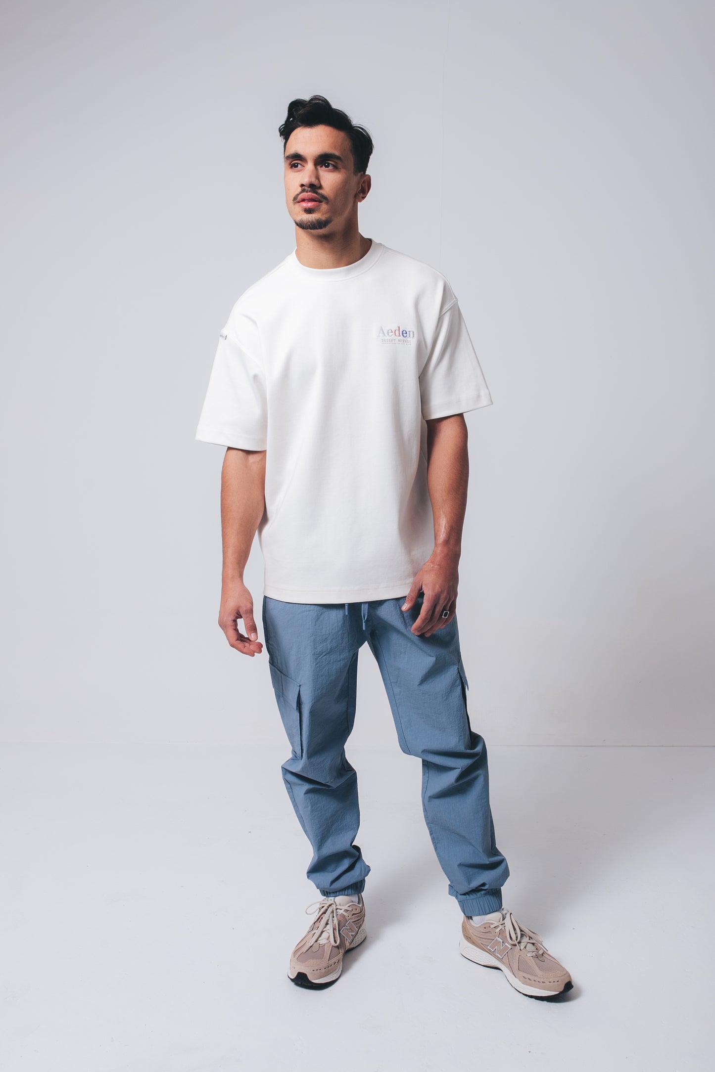 Aeden Oliver t-shirt met artwork Offwhite