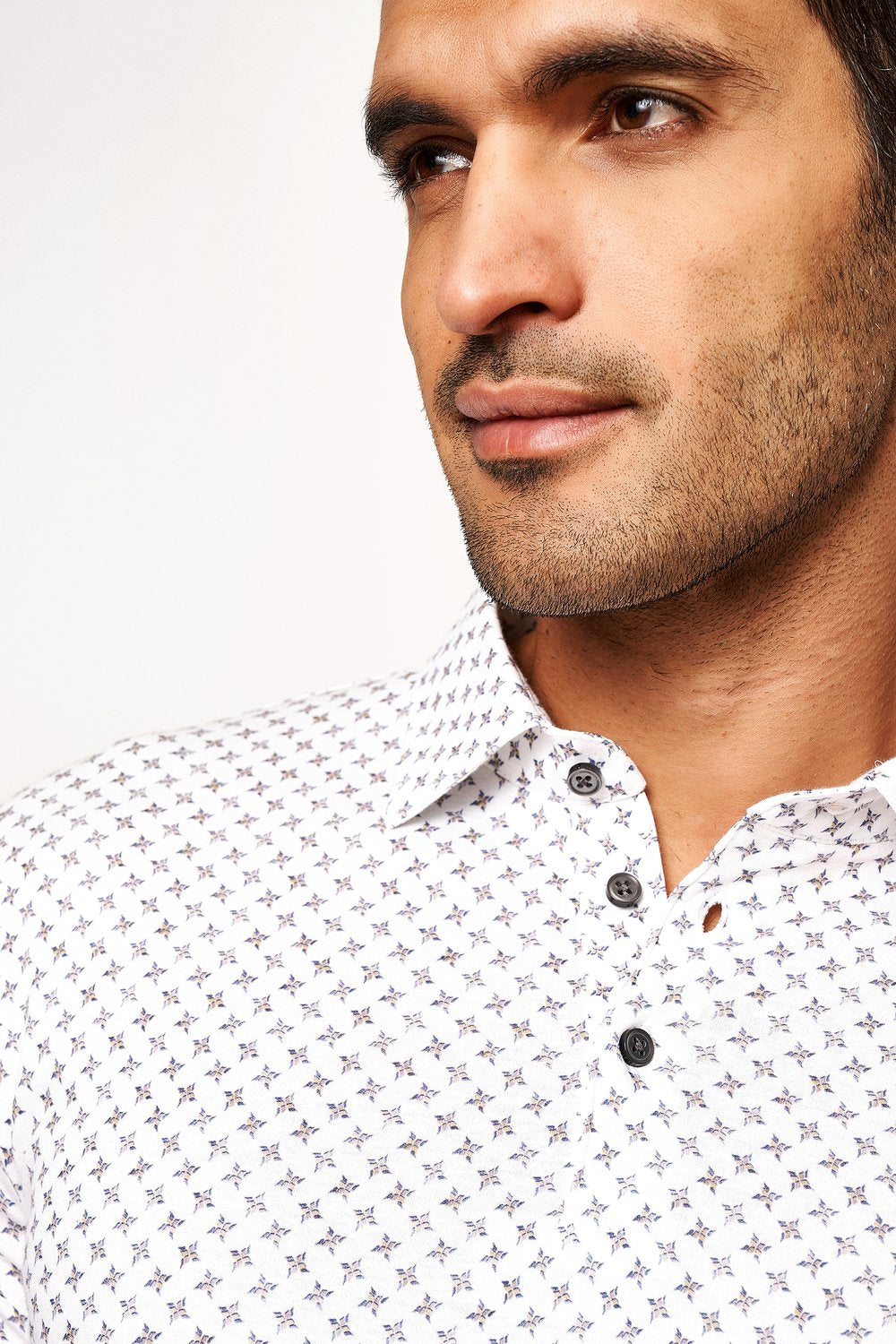 Desoto polo met korte mouwen zandkleur blauwe sterren