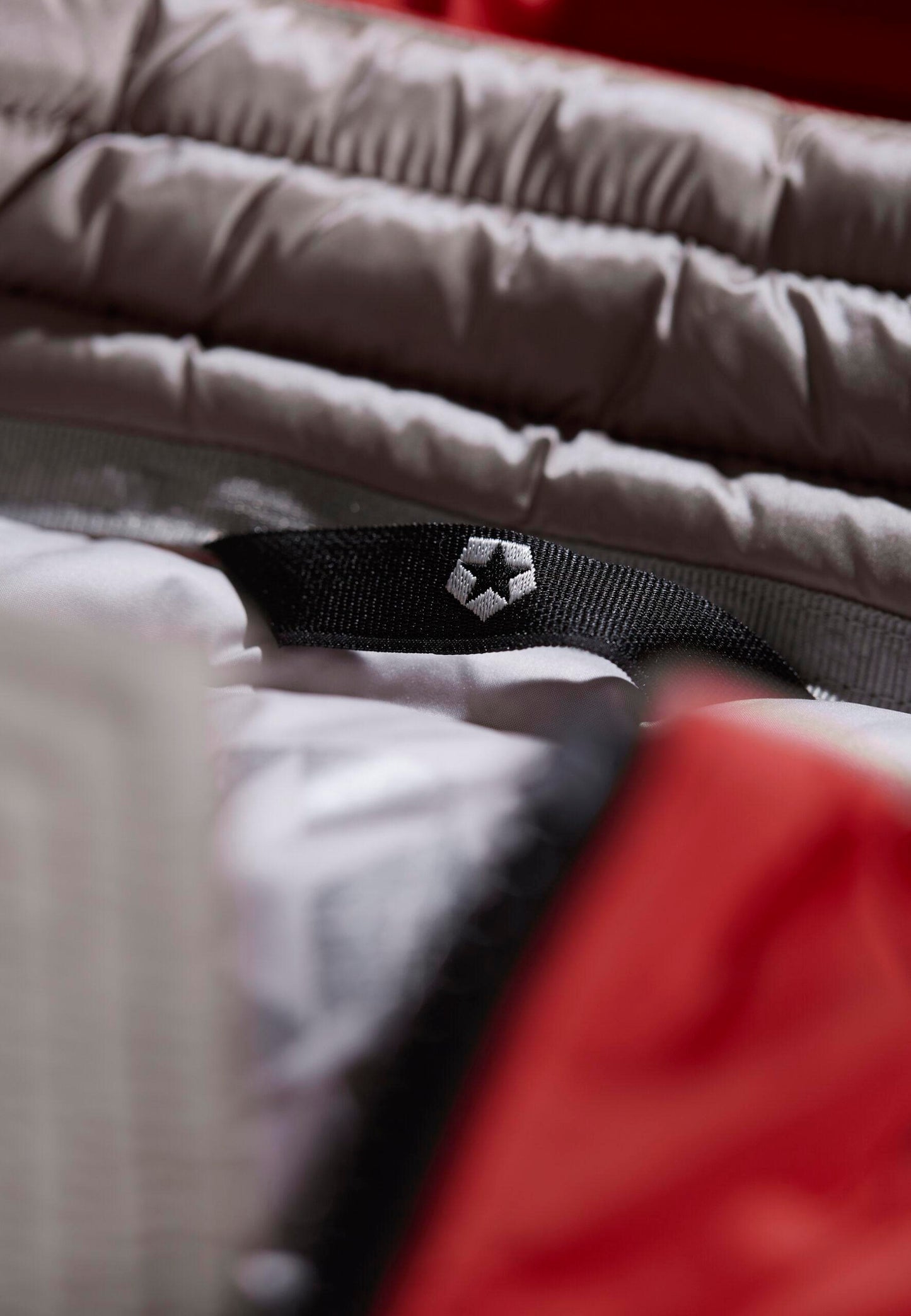 Milestone Mavis bodywarmer Rood