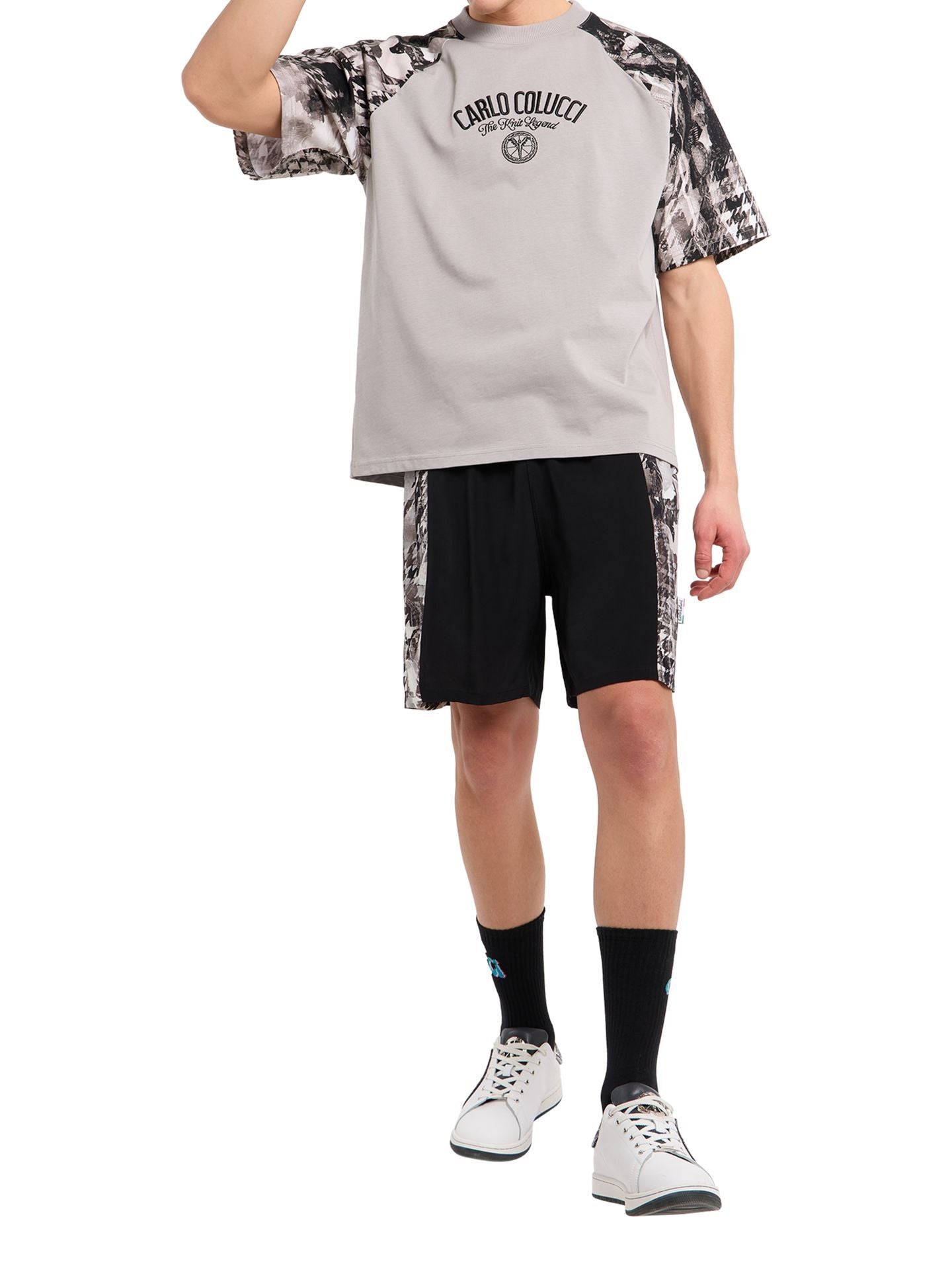 T-SHIRT - DE GEBREIDE LEGENDE GRIJS