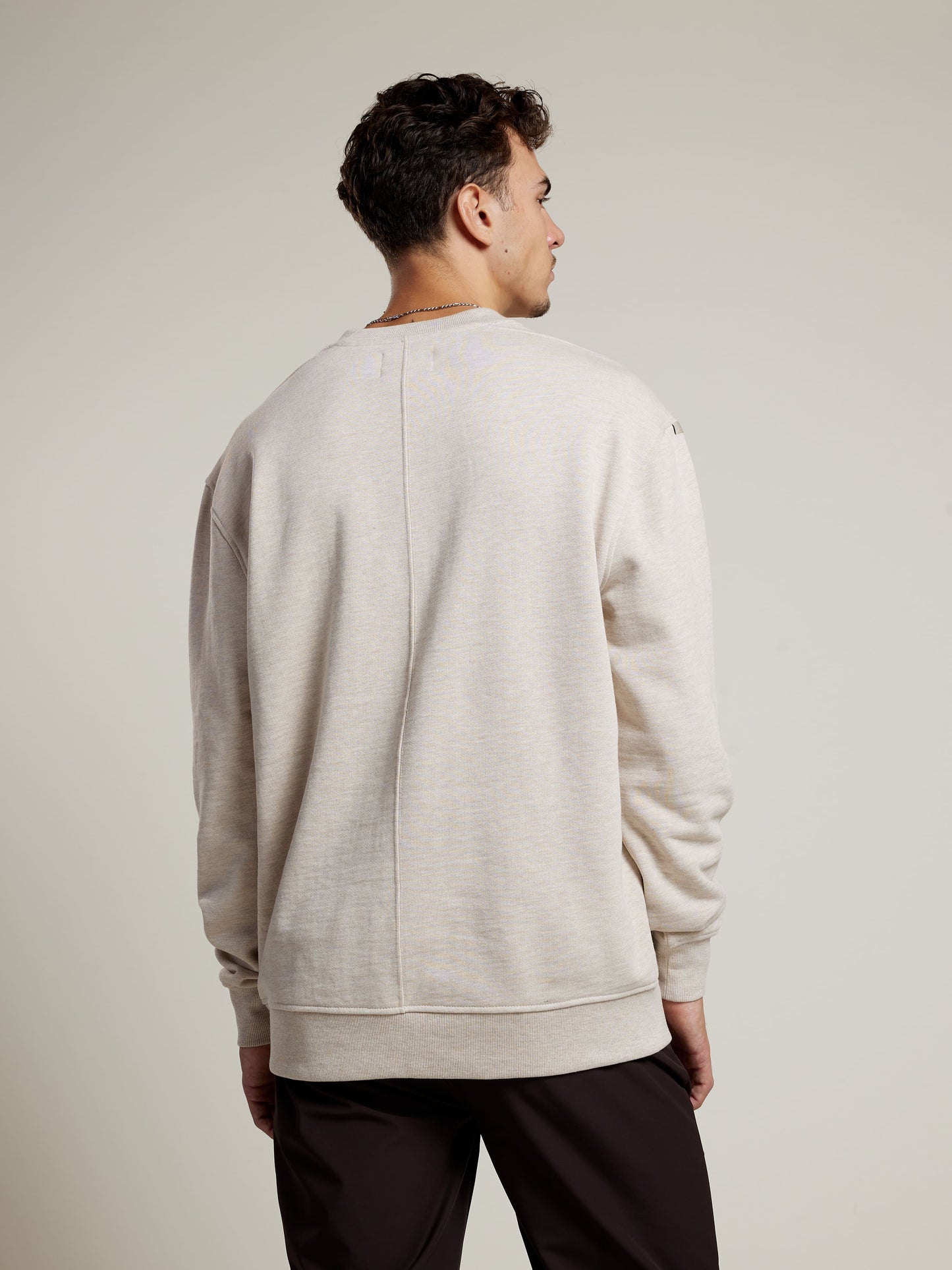 AEDEN ROMEO GEWATTEERD SWEATER BEIGE