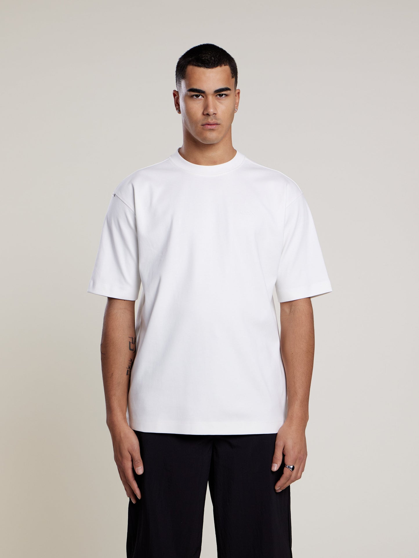 JUKE T-SHIRT | OFF-WHITE MET BACKPRINT