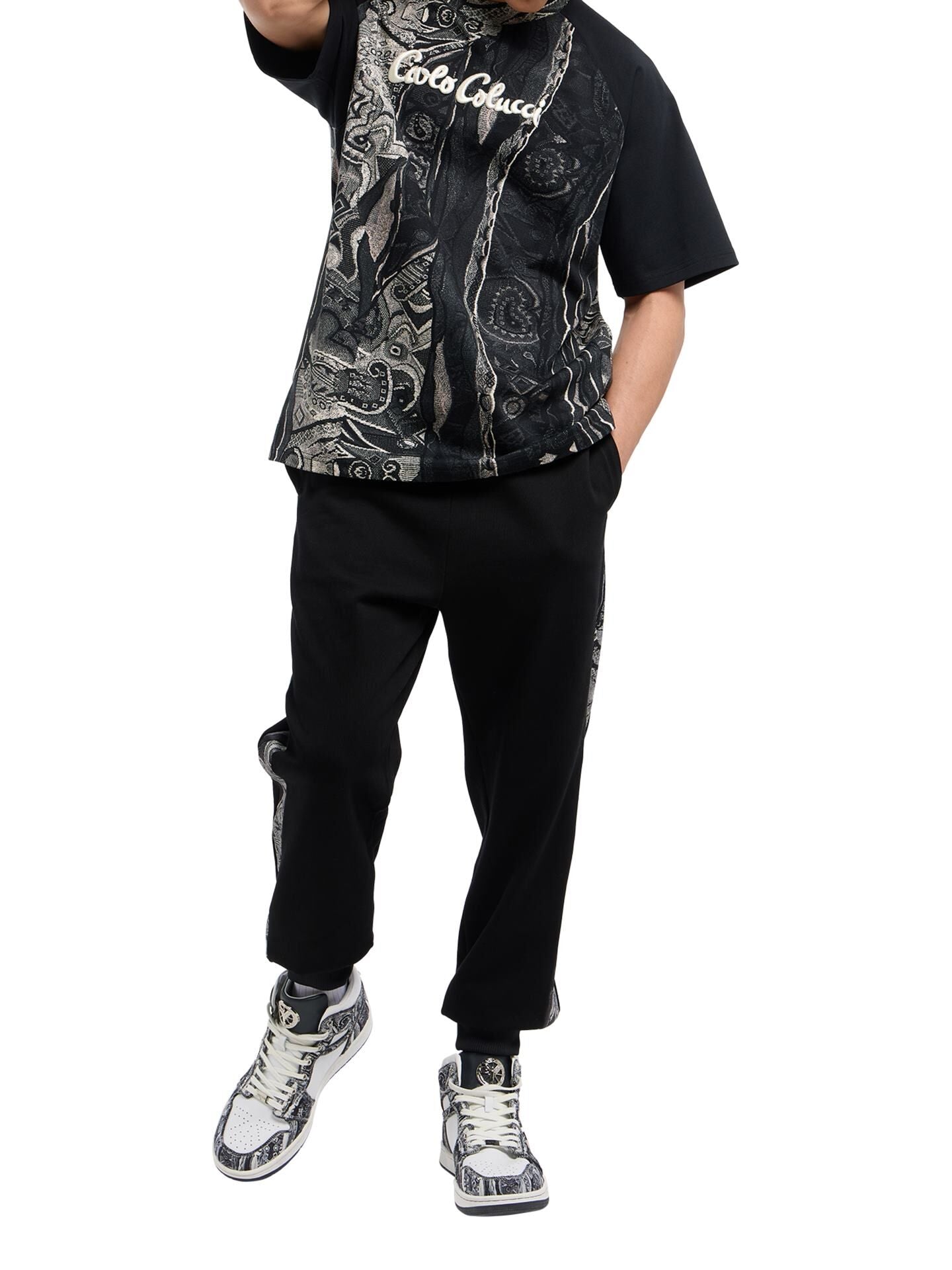 CARLO COLUCCI RETRO-VIBES T-SHIRT ZWART