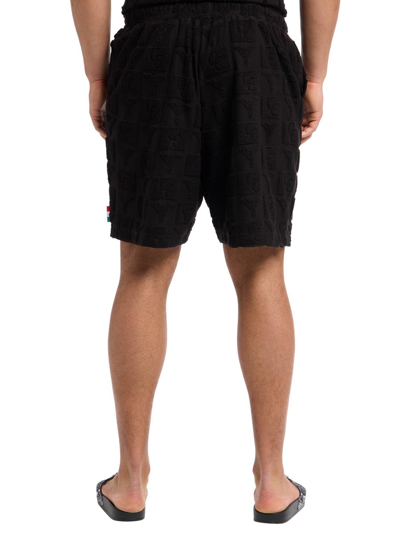 OVERSIZED SHORTS MET BADSTOF INZETSTUKKEN BLACK
